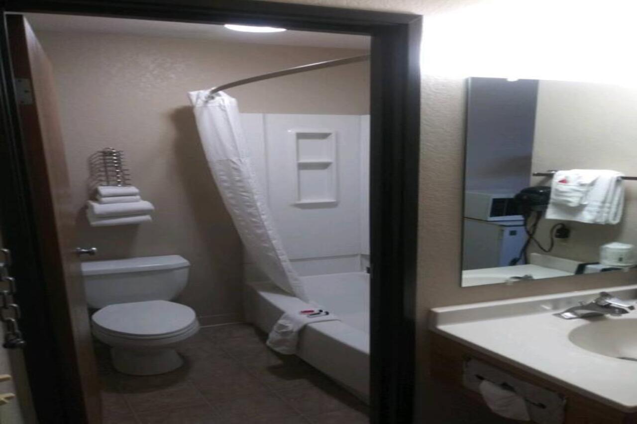 Super 8 By Wyndham Albuquerque West/Coors Blvd Otel Dış mekan fotoğraf